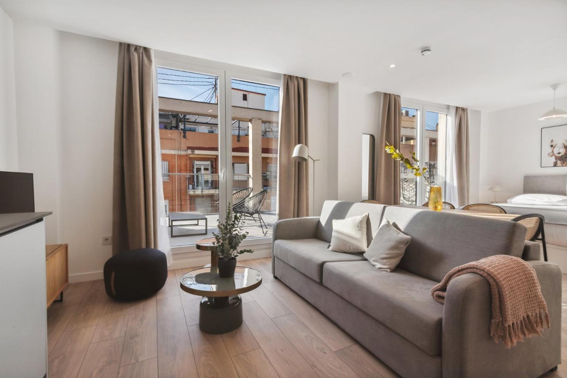 Limehome Valencia Carrer Del Pare Palau I Quer Экстерьер фото