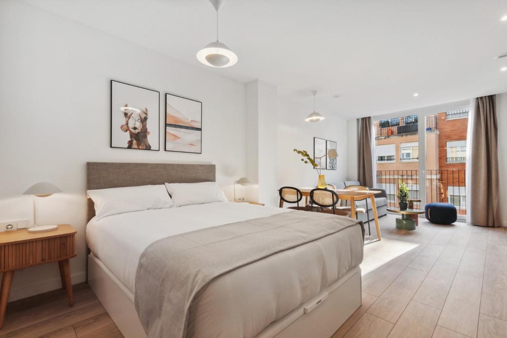 Limehome Valencia Carrer Del Pare Palau I Quer Экстерьер фото
