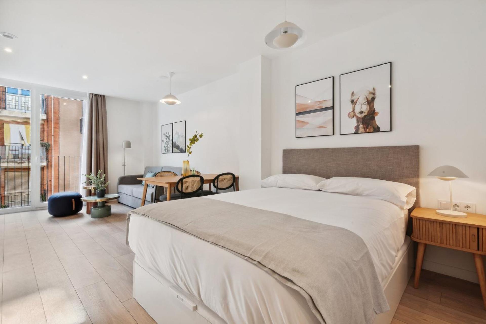 Limehome Valencia Carrer Del Pare Palau I Quer Экстерьер фото