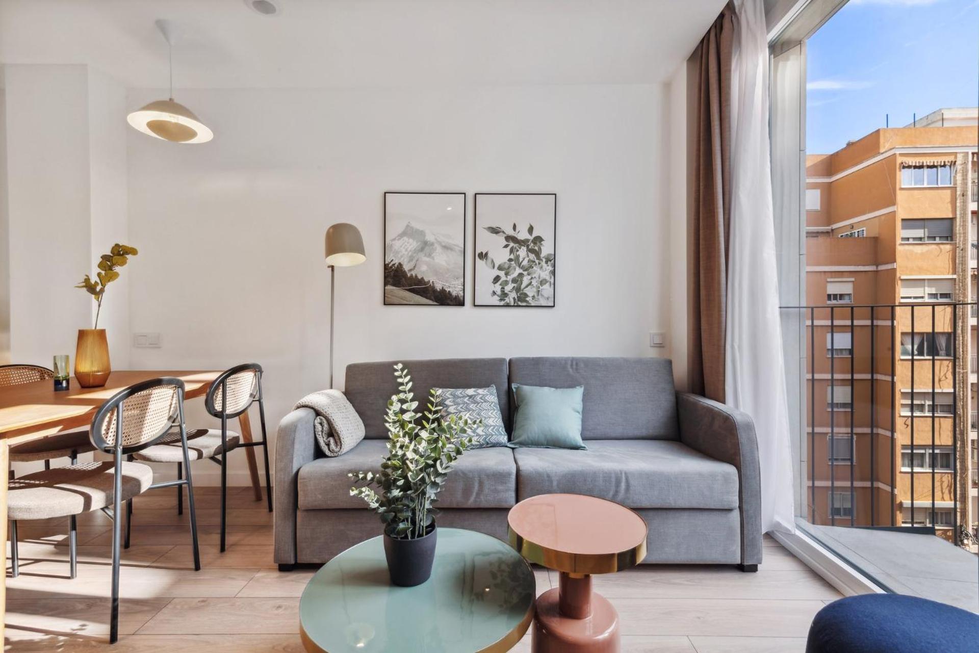 Limehome Valencia Carrer Del Pare Palau I Quer Экстерьер фото