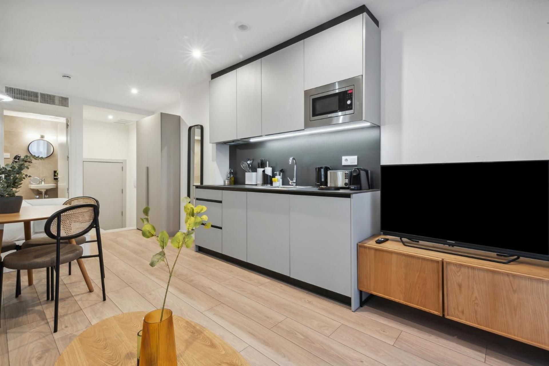 Limehome Valencia Carrer Del Pare Palau I Quer Экстерьер фото